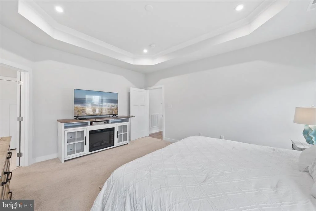Photo of 37296 SPINNEY LANE