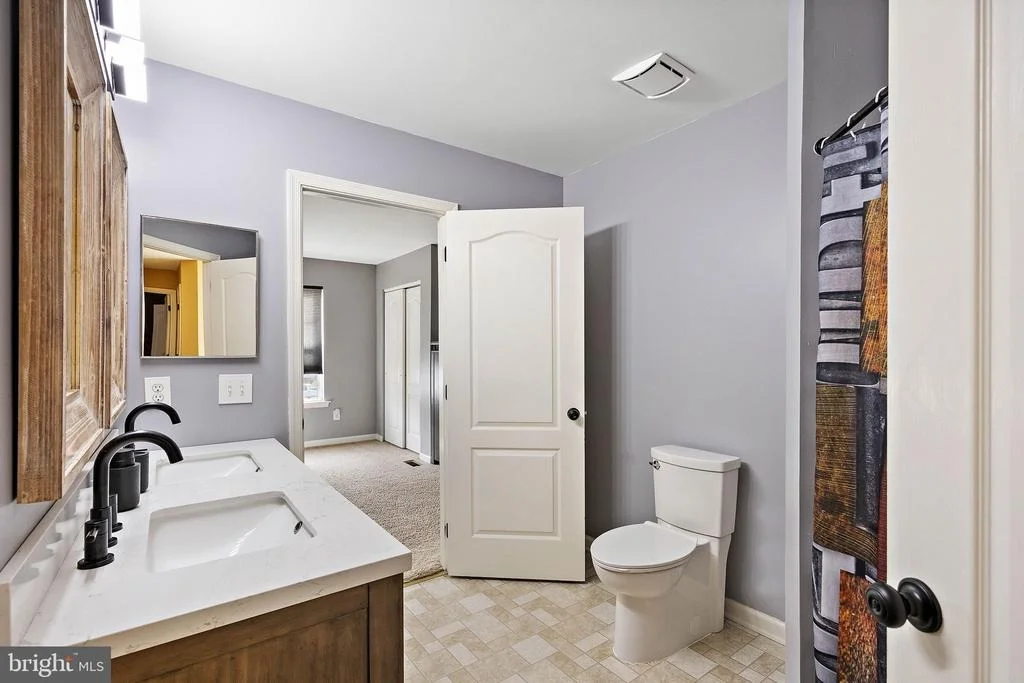 Photo of 602 CORWIN COURT