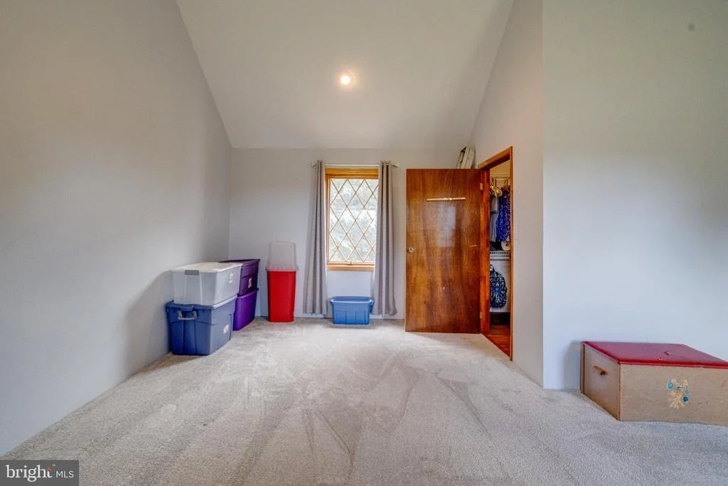 Photo of 2300 KINGS ARMS DRIVE