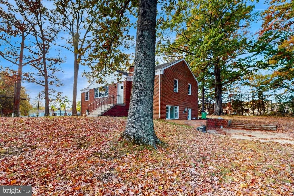 Photo of 5906 KIRBY ROAD