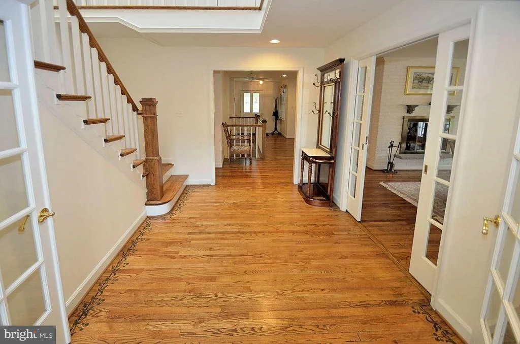 Photo of 1827 PANARAMA COURT