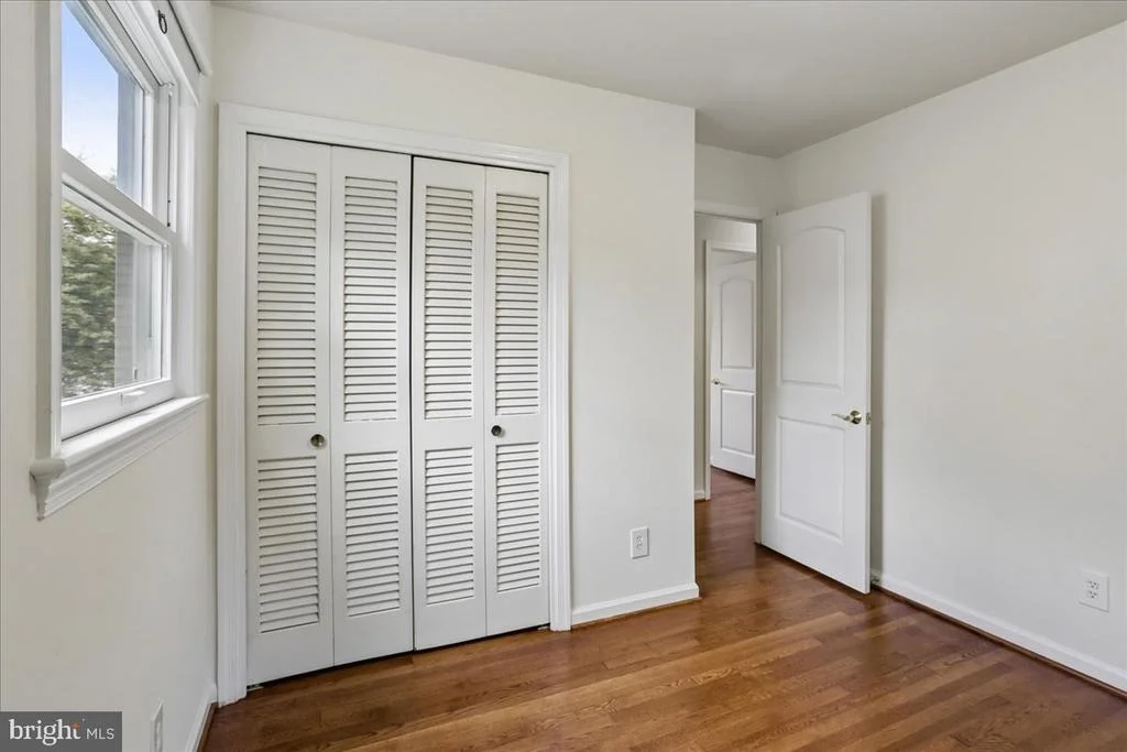 Photo of 3604 HERITAGE LANE