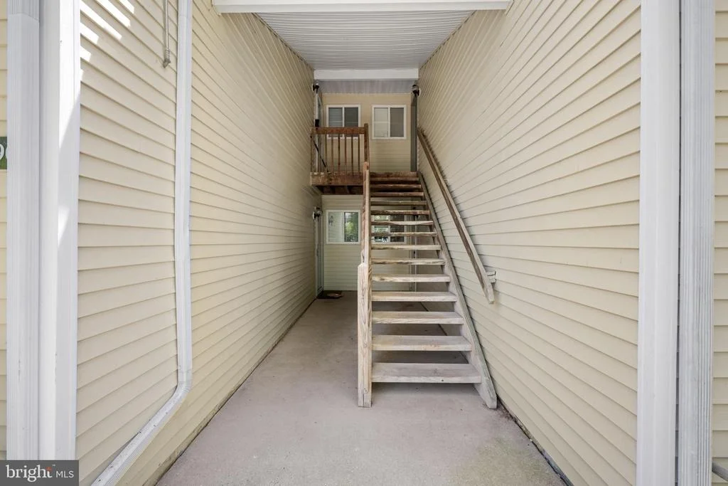 Photo of 1095 TRISTRAM CIRCLE