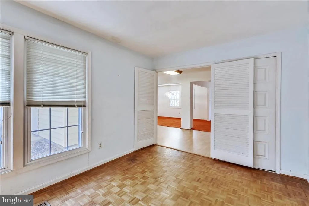 Photo of 3005 BIRCHTREE LANE