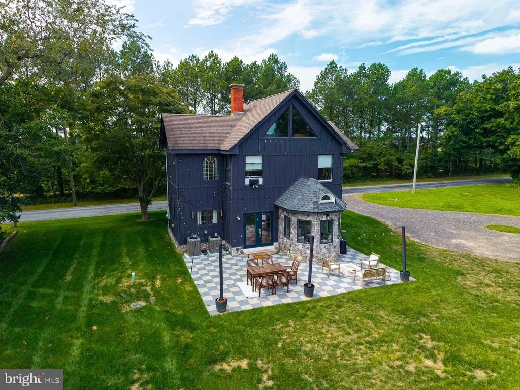 Photo of 138 JEFFERSON ROAD