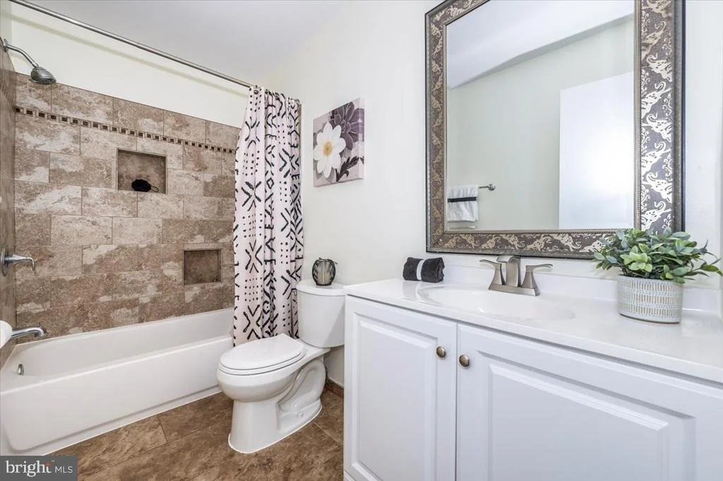 Photo of 18633 CALYPSO PLACE