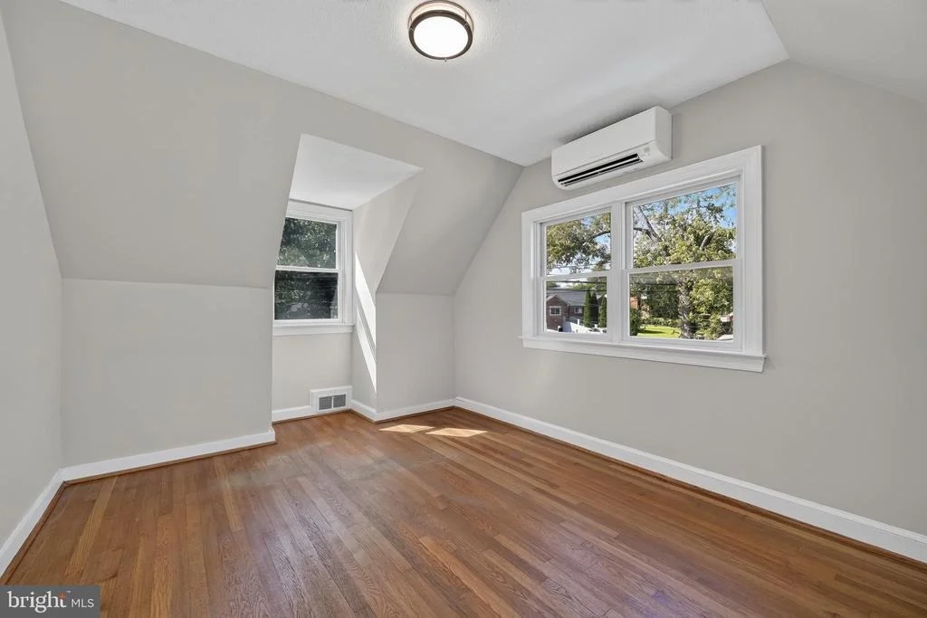 Photo of 9802 FOREST GROVE DRIVE