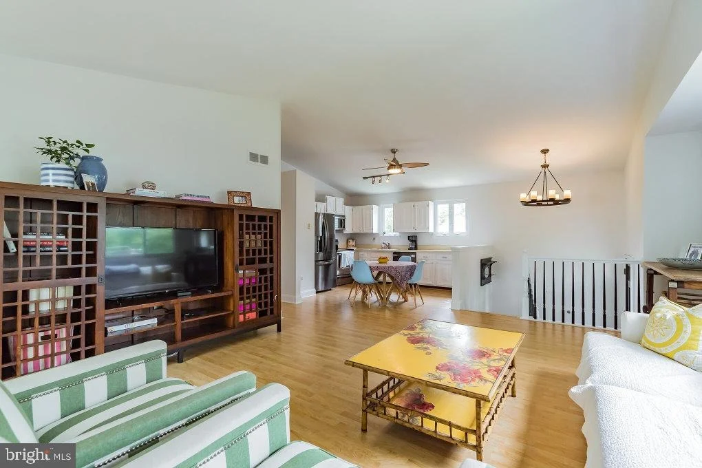 Photo of 1179 GATEWAY DRIVE