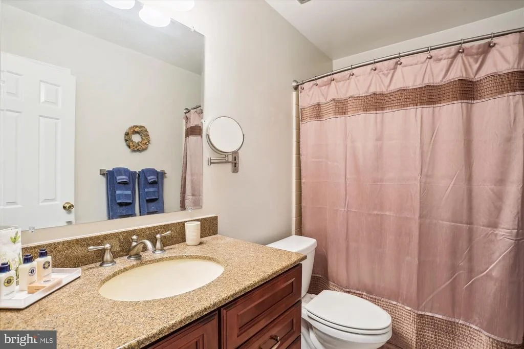 Photo of 18521 AZALEA DRIVE