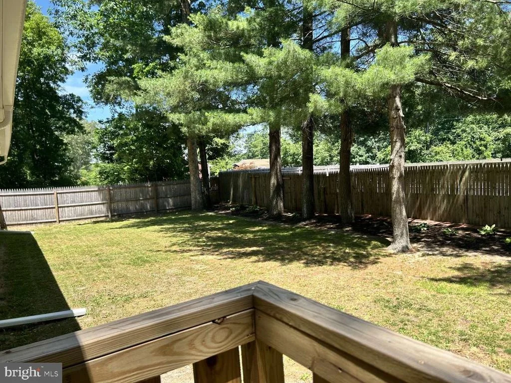 Photo of 836 SPRUCE LANE