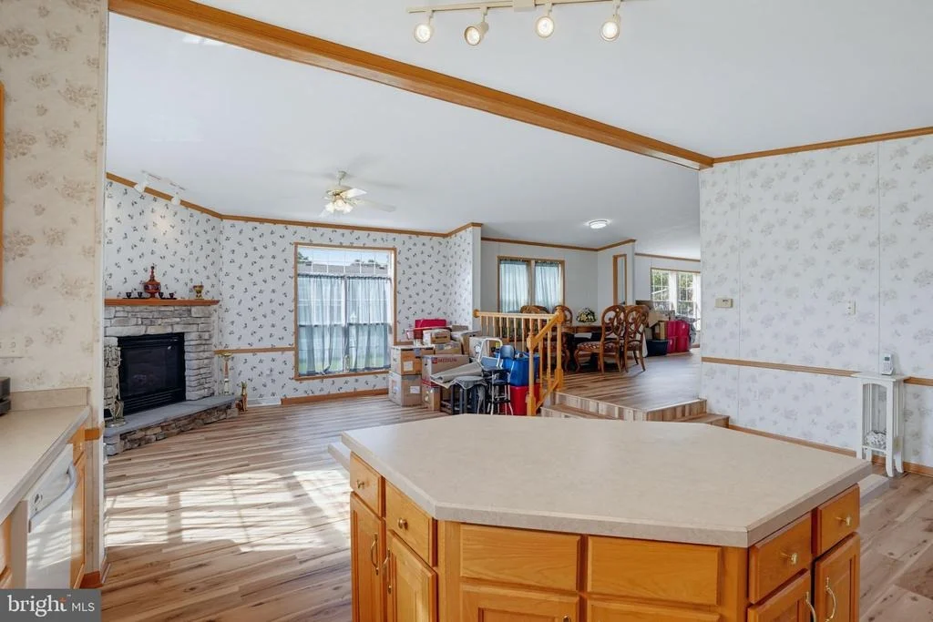 Photo of Unit 211 at 302 FOX POINTE DRIVE