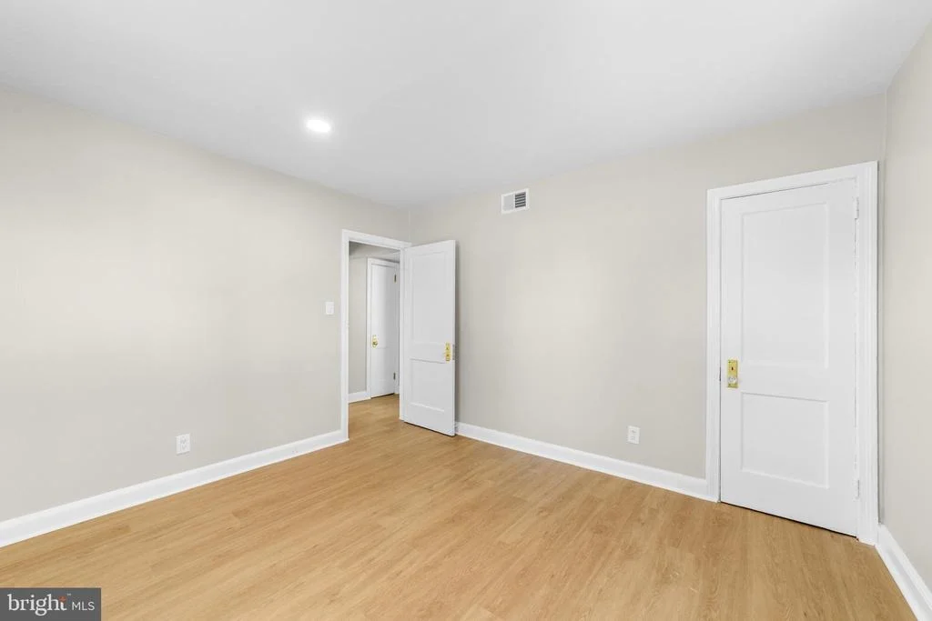 Photo of 179 VICTORY AVENUE