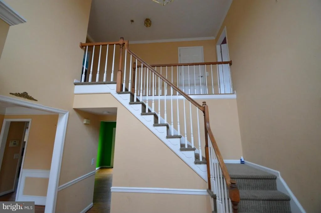 Photo of 3012 SILVER LAKE COURT