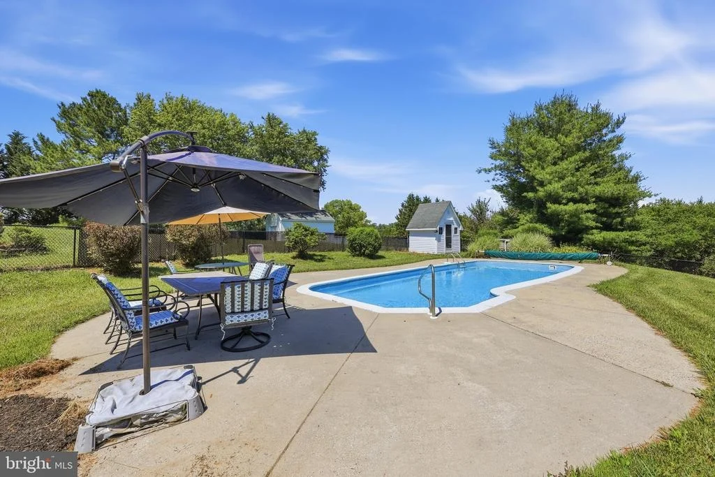 Photo of 3814 BOTELER ROAD