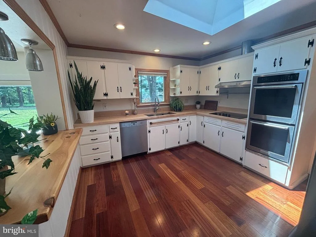 Photo of 201 MARSH DRIVE