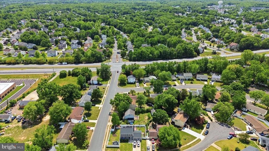 Photo of 10501 BEECHWOOD DRIVE