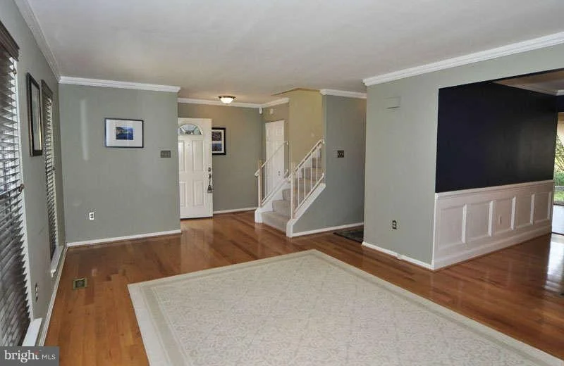 Photo of 9914 HEMLOCK WOODS LANE