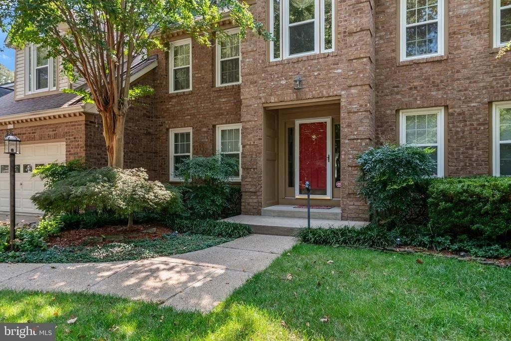 Photo of 2113 CROSSGATE DRIVE