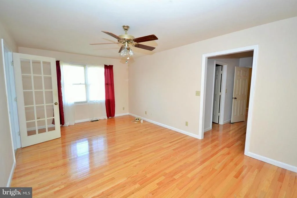 Photo of 246 CHOPTANK ROAD