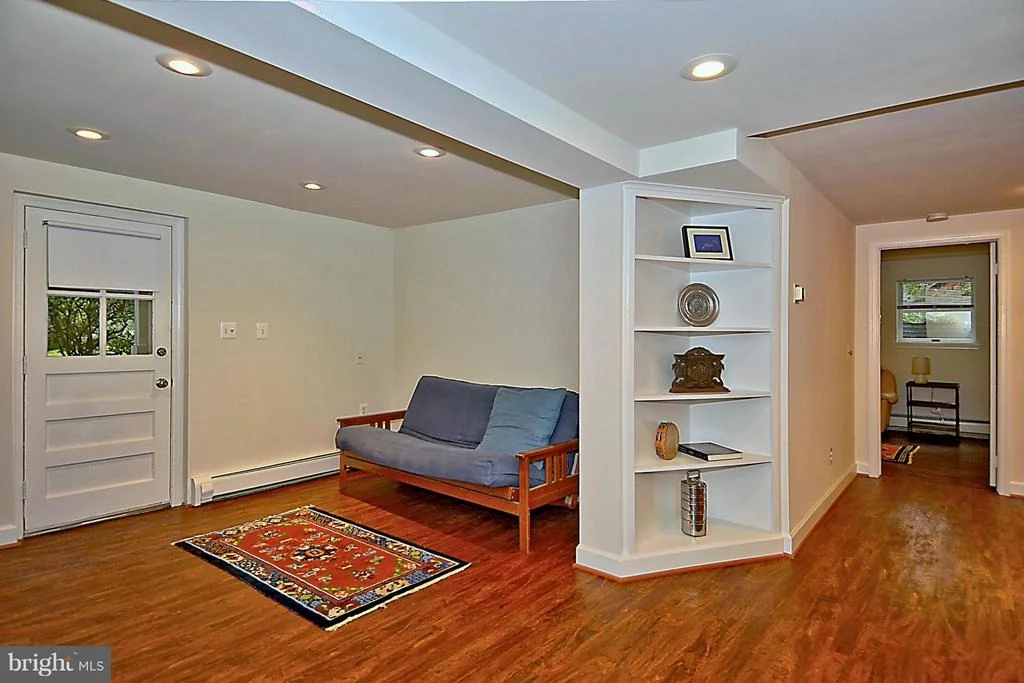 Photo of 2213 PARKER AVENUE
