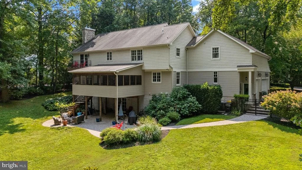 Photo of 5223 GRENOCK DRIVE