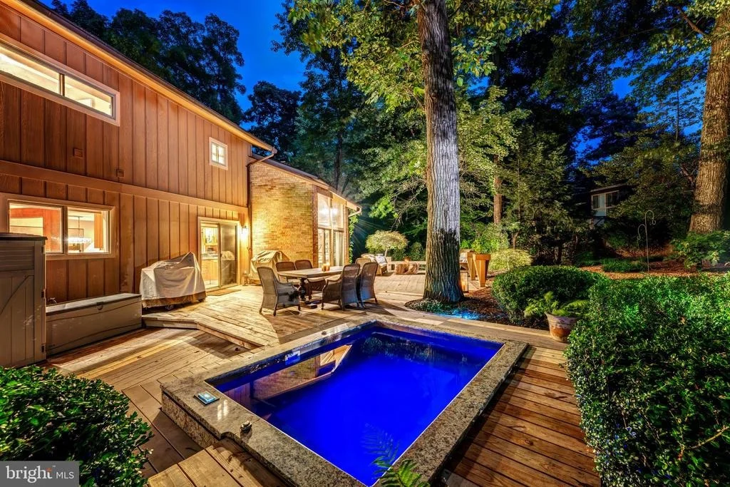 Photo of 11211 WEDGE DRIVE