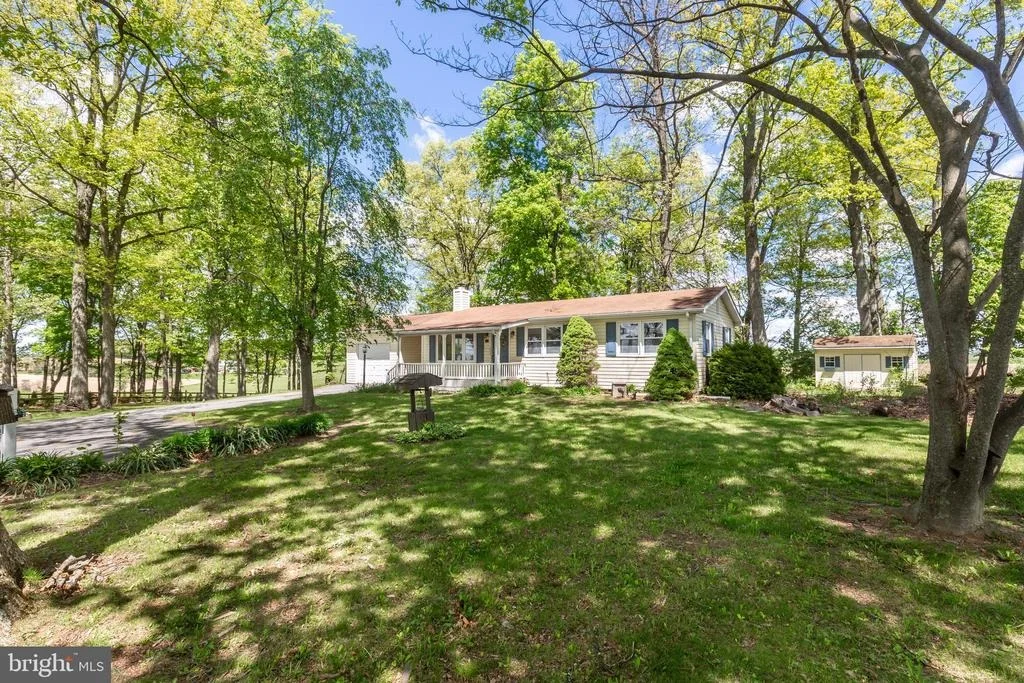 Photo of 16 LEPPO ROAD