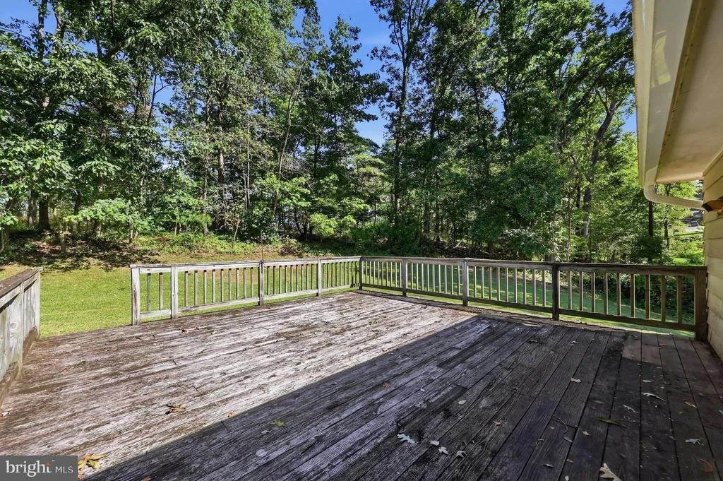 Photo of 10652 DORCUS ROAD