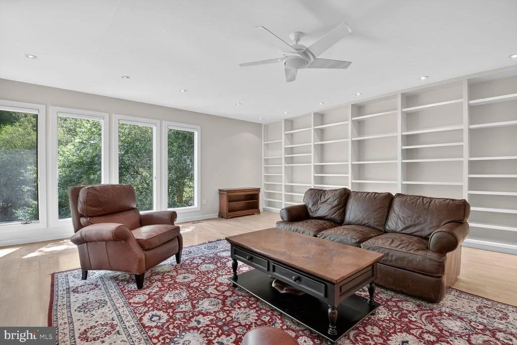 Photo of 10801 BALANTRE LANE