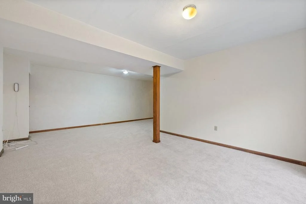 Photo of 10409 MAYNARD COURT