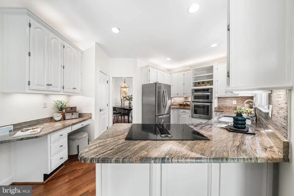 Photo of 9828 FOX REST LANE