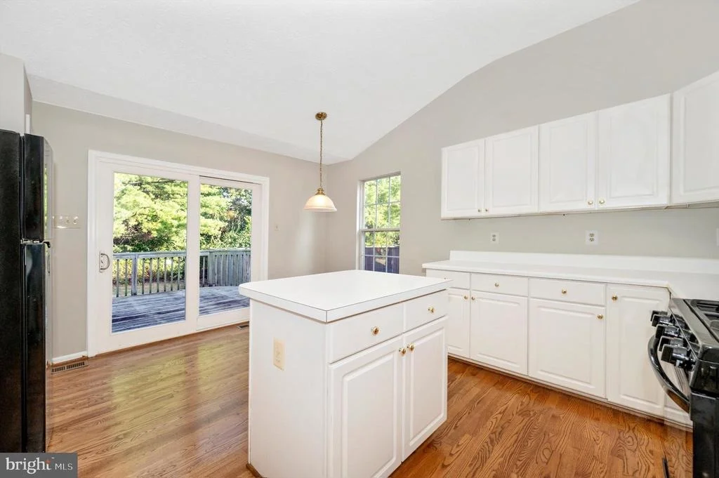 Photo of 826 APACHE COURT
