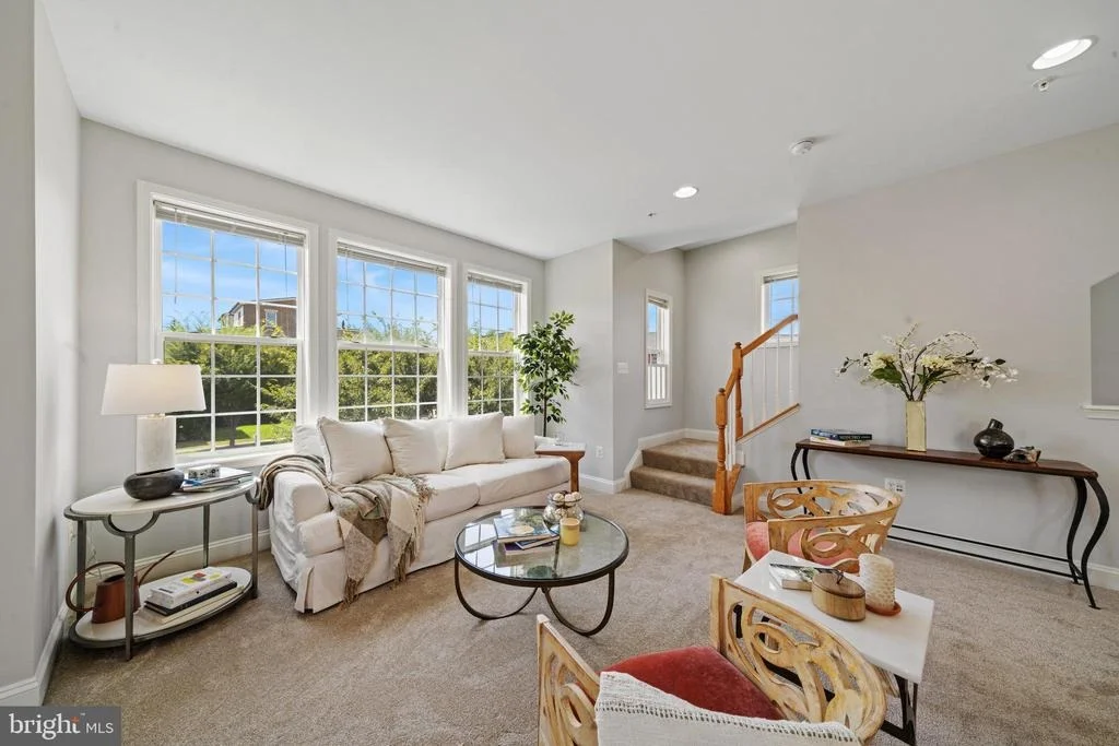 Photo of 304 PARKVIEW AVENUE
