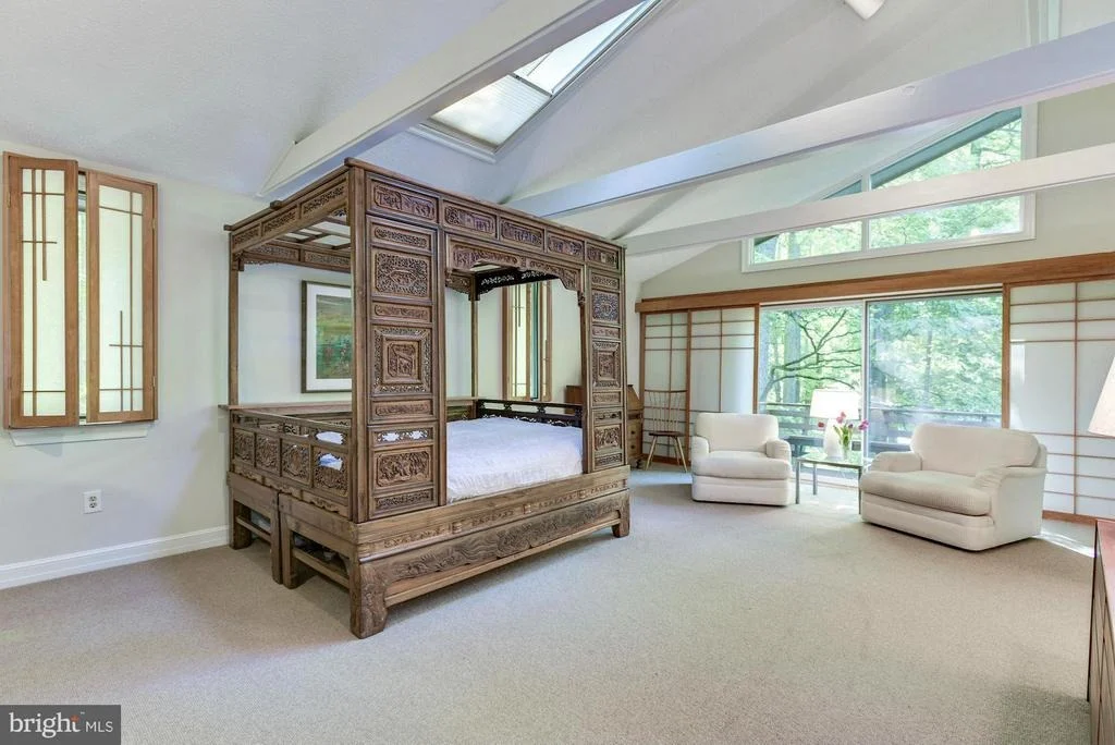 Photo of 8944 JEFFERY ROAD