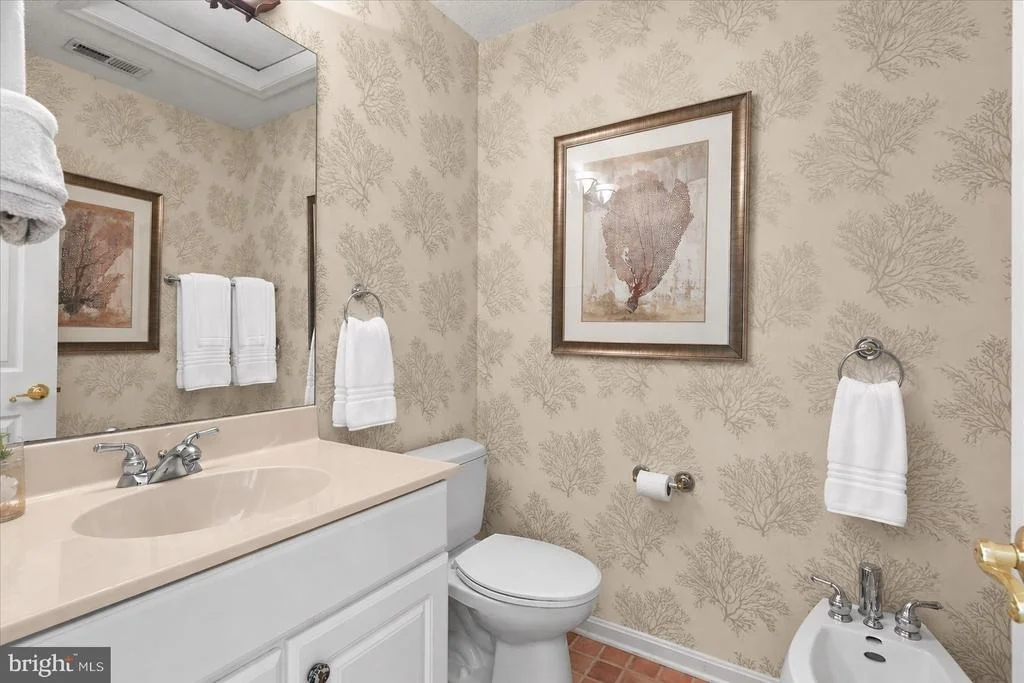 Photo of 36764 BAYSIDE DRIVE
