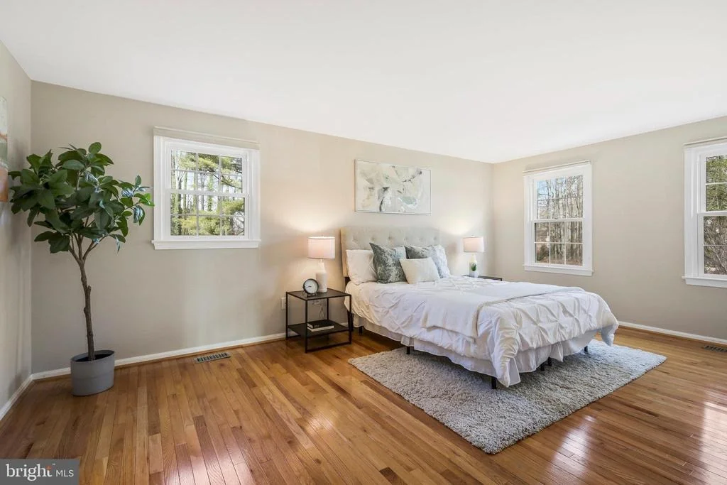 Photo of 6929 COLBURN DRIVE