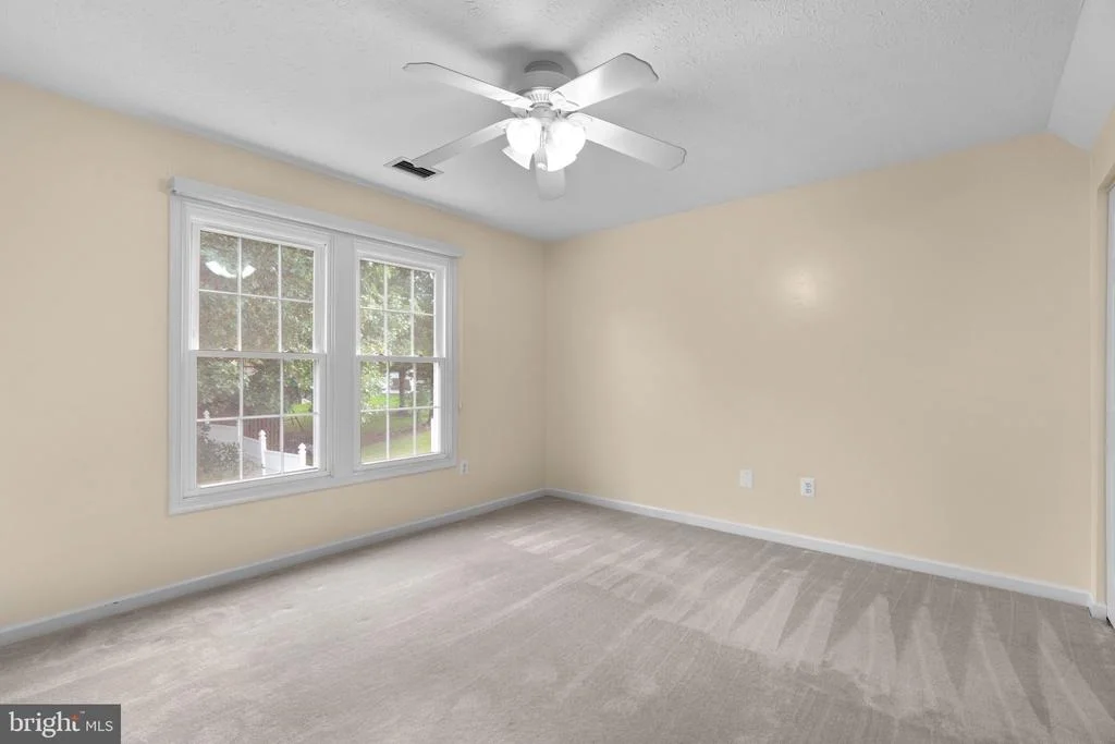 Photo of 9571 KINGS GRANT ROAD