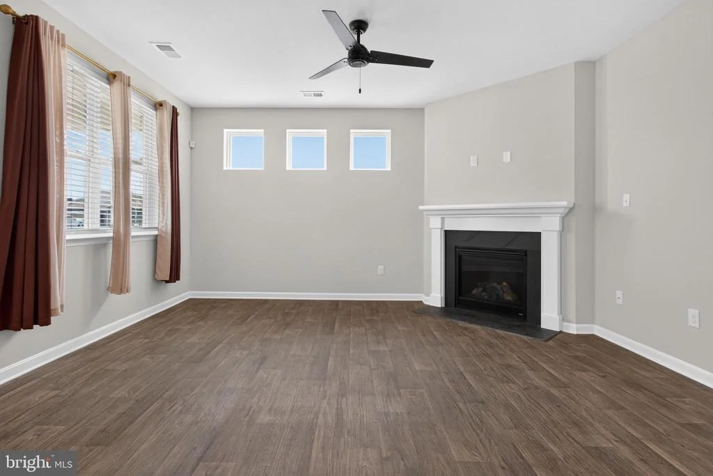 Photo of 20583 SMITHFIELD CIRCLE