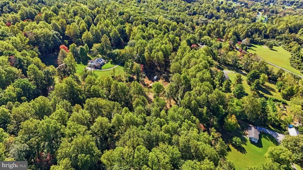 Photo of 8899 HAWBOTTOM ROAD