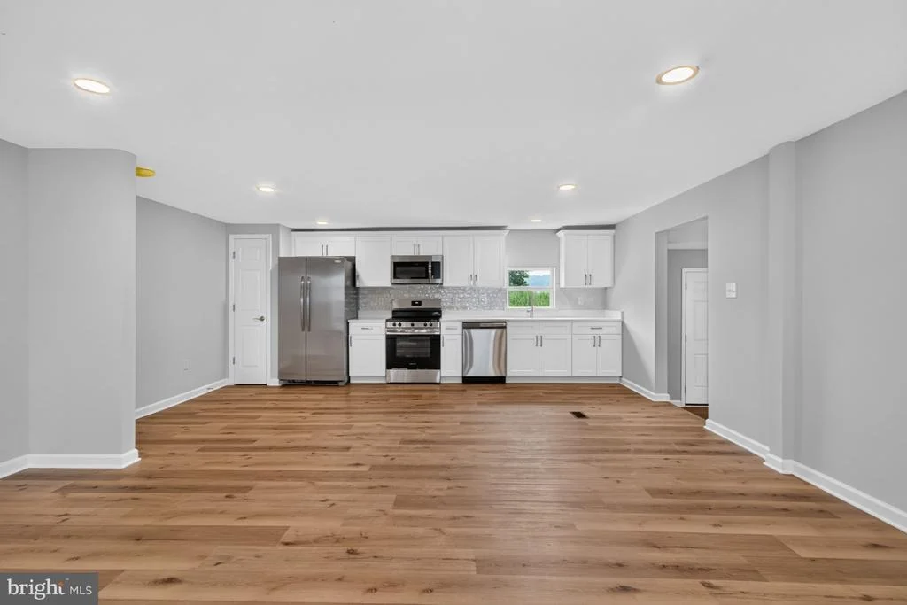 Photo of 33301 MURRAY ROAD