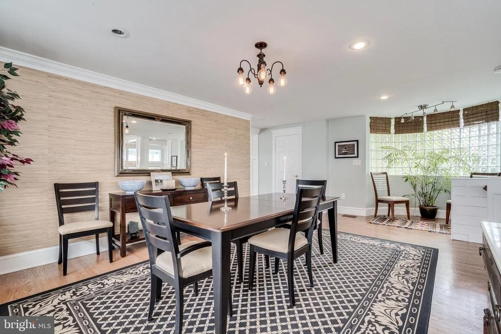 Photo of 7006 RIVER DRIVE ROAD