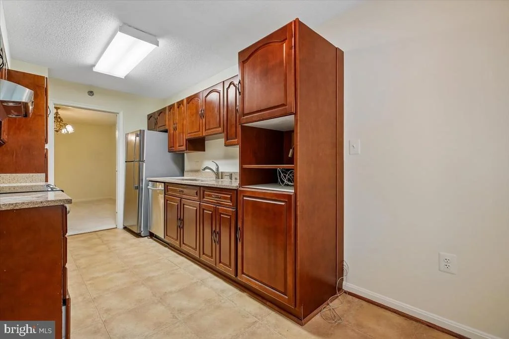 Photo of Unit 314 at 14809 PENNFIELD CIRCLE