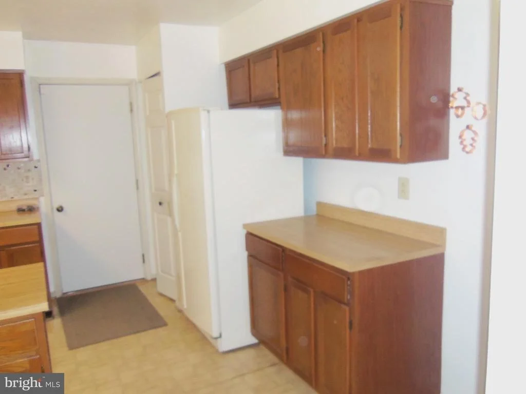 Photo of 2426 HIDDEN VALLEY LANE
