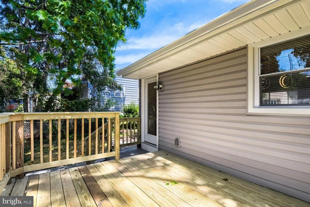 Photo of 105 ROSECREST DRIVE