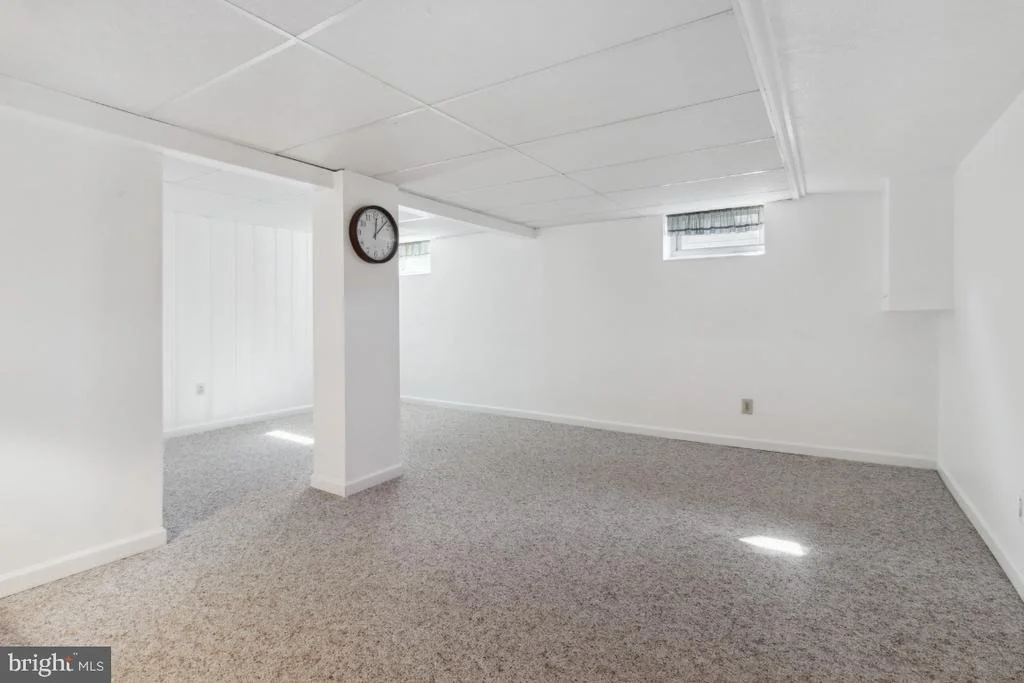 Photo of 638 LONGVIEW DRIVE
