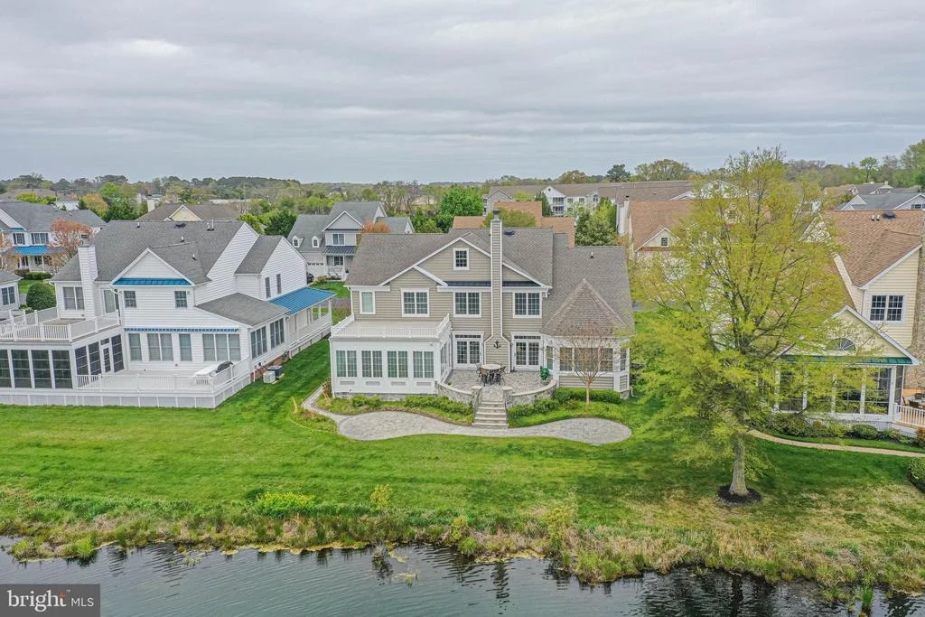 Photo of 38358 VIRGINIA DRIVE
