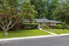 Photo of 321 SOUTHWEST DRIVE