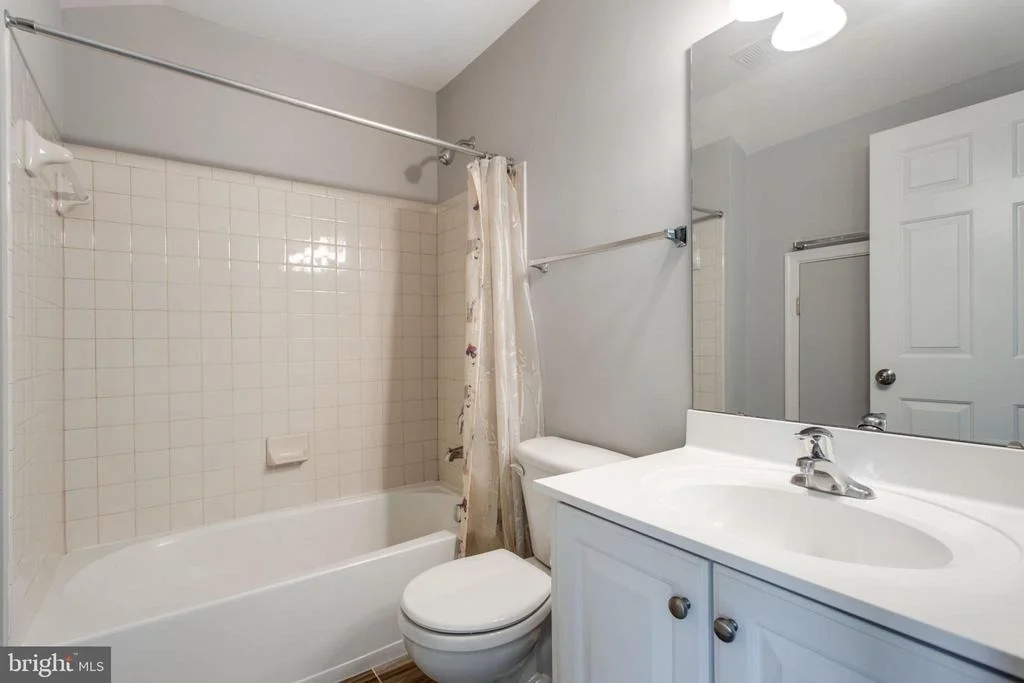 Photo of 6961 TANGLEWOOD DRIVE