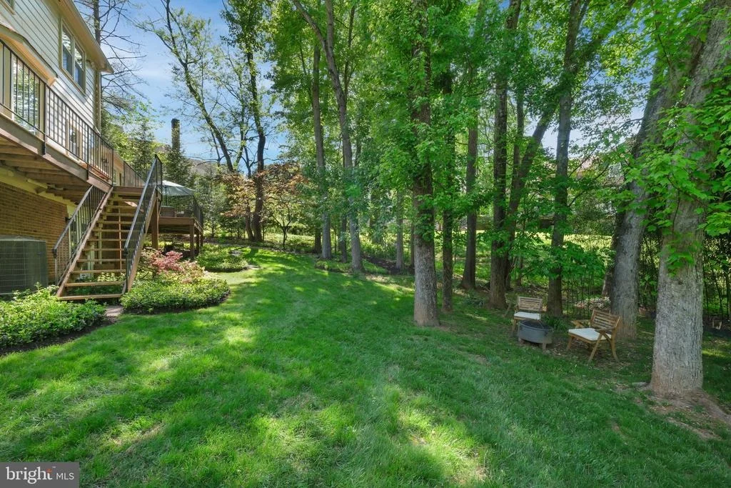 Photo of 9437 REACH ROAD