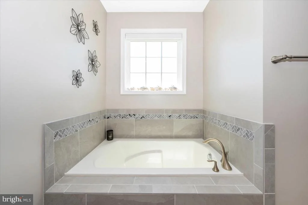 Photo of 13226 MOLASSES ROAD